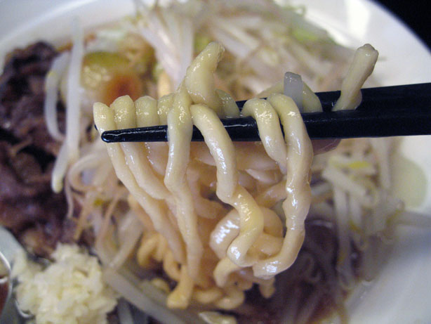 ハードロックヌードル ブラウンマイルドヌードル （醤油麺）（2009年4月18日）
