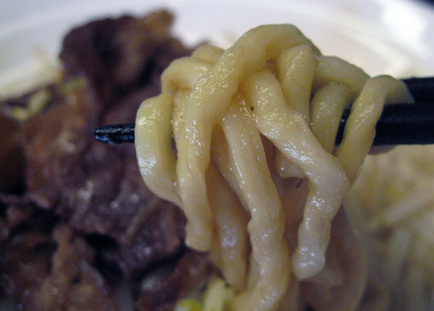 ハードロックヌードル ブラウンスープレスヌードル（汁なし醤油麺）（2009年4月18日）